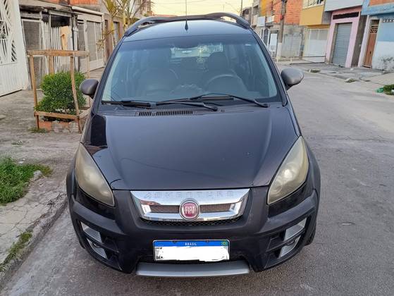 FIAT IDEA 1.8 MPI ADVENTURE 8V FLEX 4P AUTOMATIZADO FIAT IDEA 1.8 MPI ADVENTURE 8V FLEX 4P AUTOMATIZADO